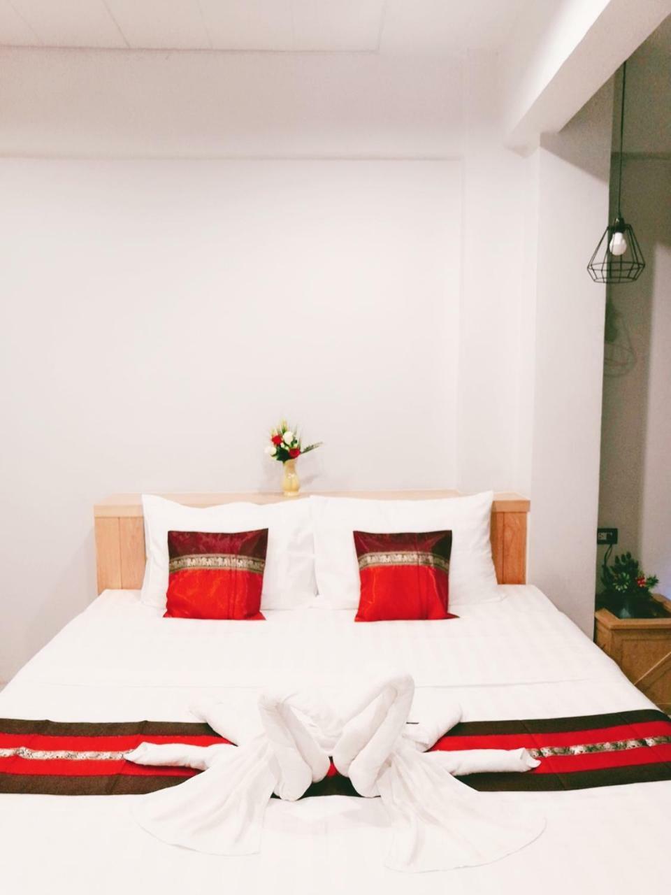 Little Lanna Guesthouse Chiang Mai Exterior photo